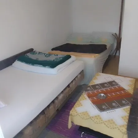 S&a Apartment *